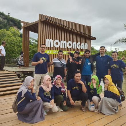 Album : WISATA PULAU MOMONGAN